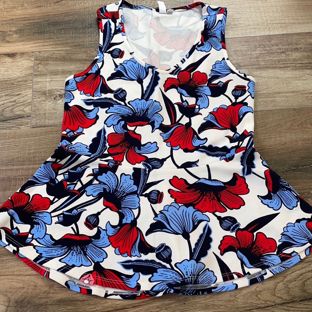 Patterned A-Framed Top